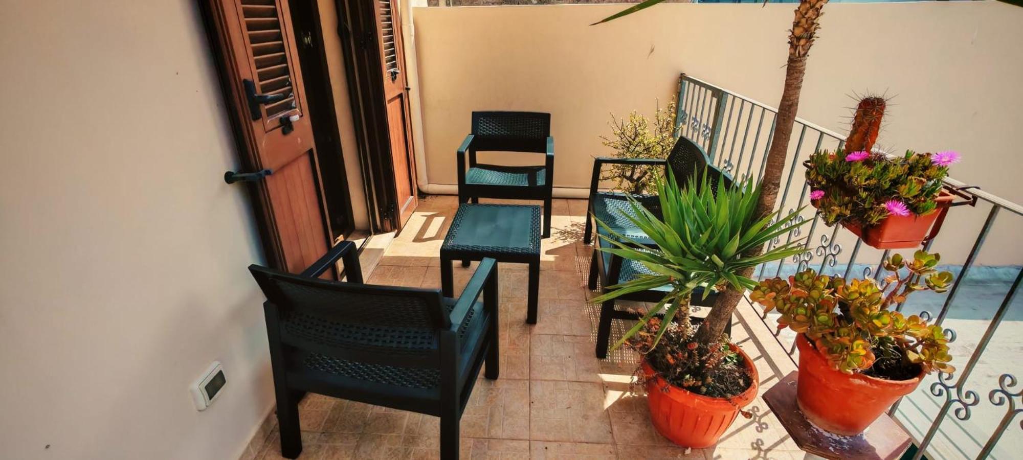 Sette33- Appartamento Centrale, 2 Camere , Terrazzo , Ben Servito Алгеро Екстериор снимка